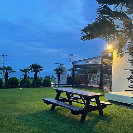 American Village Pension Manoa نامهاي المظهر الخارجي الصورة