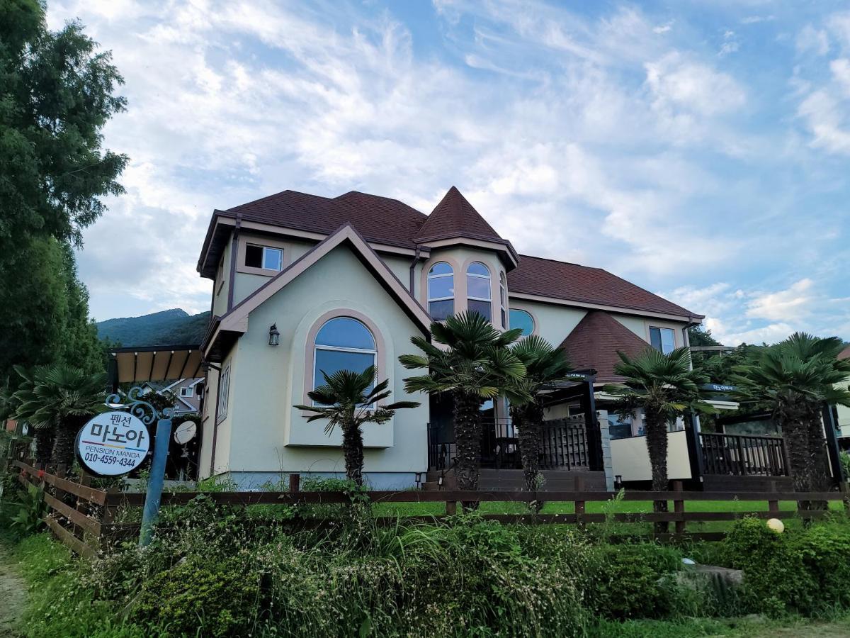 American Village Pension Manoa نامهاي المظهر الخارجي الصورة