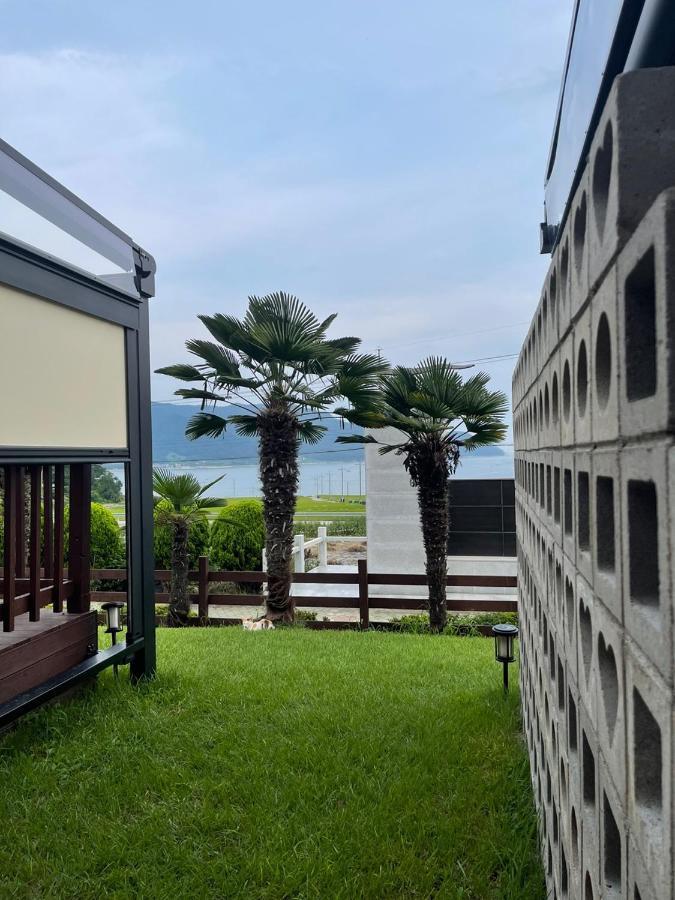 American Village Pension Manoa نامهاي المظهر الخارجي الصورة